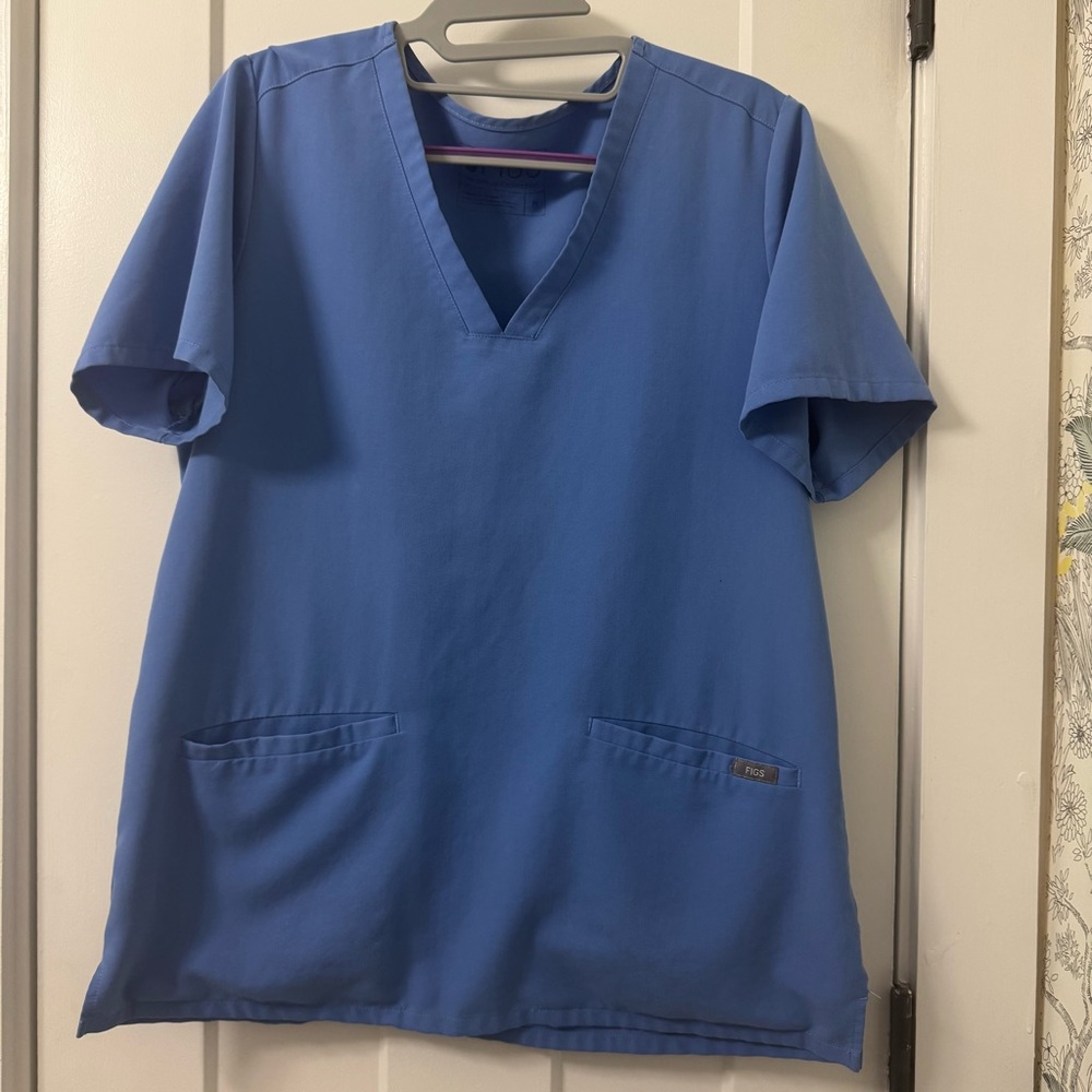 Figs Casma Technical Collection Women Light‎ Blue Sleeve Medical Scrub Top M